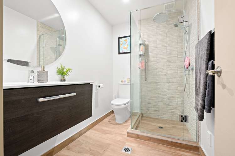 12A Kelvin Place Hamilton East_10