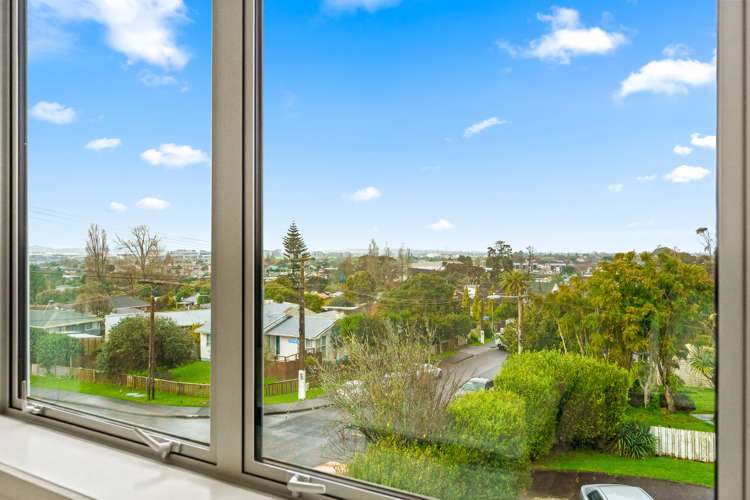 75 Helen Jenepher Lane Mount Wellington_11