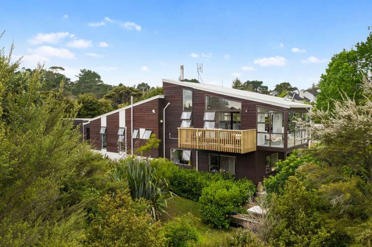 17 Chatham Avenue Paremoremo_41