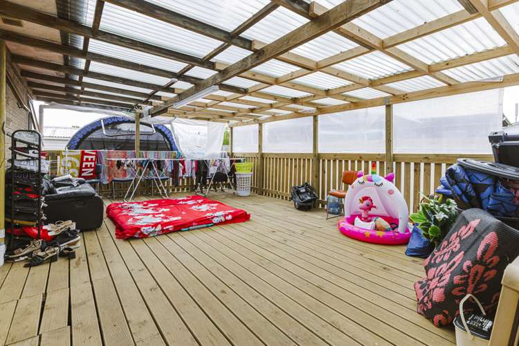 26 Gambare Place Wattle Downs_12