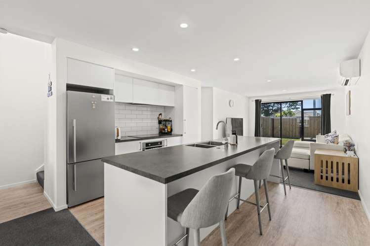 113 Manakura Street_5