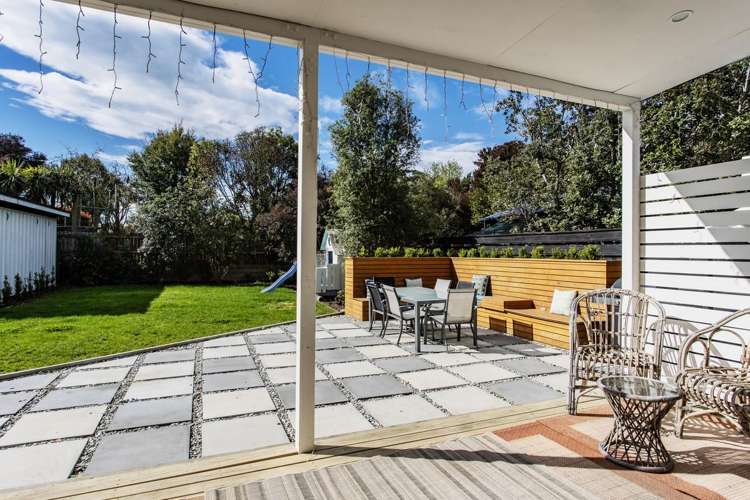 12 Broadway Avenue Waikuku Beach_13