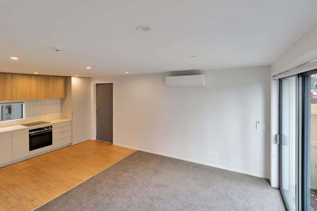 1/16 Sladden Street 1315_3