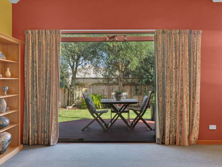 42 Ayrshire Drive Grandview Heights_16