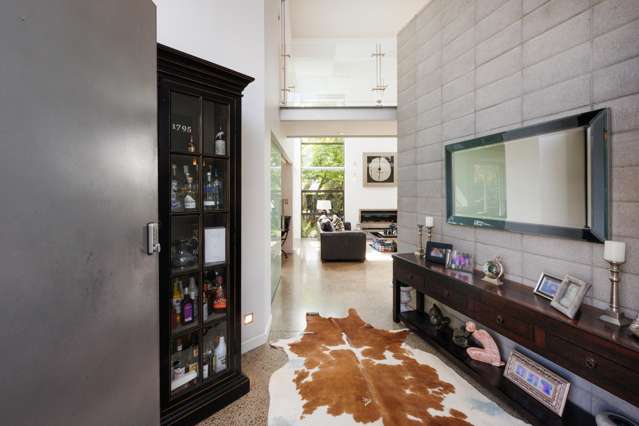 297 Fitzherbert Avenue West End_2