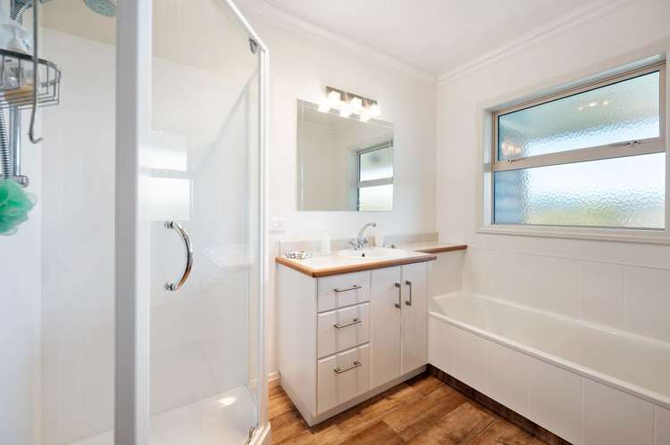 9 Great West Road Westbrook_11