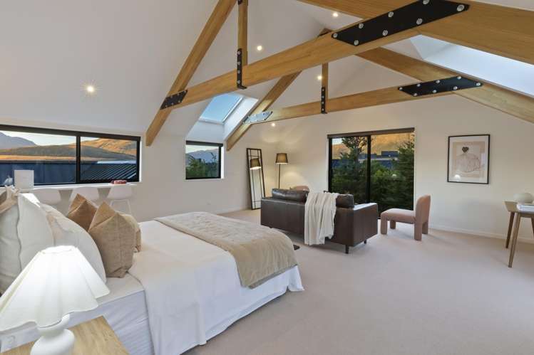 3 Pioneer Court Jacks Point_18