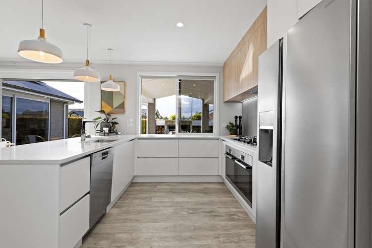 26 Mike Smith Drive Cambridge_2