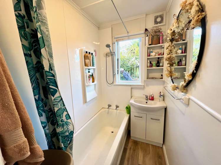 9 Gilmour Street Raglan_12