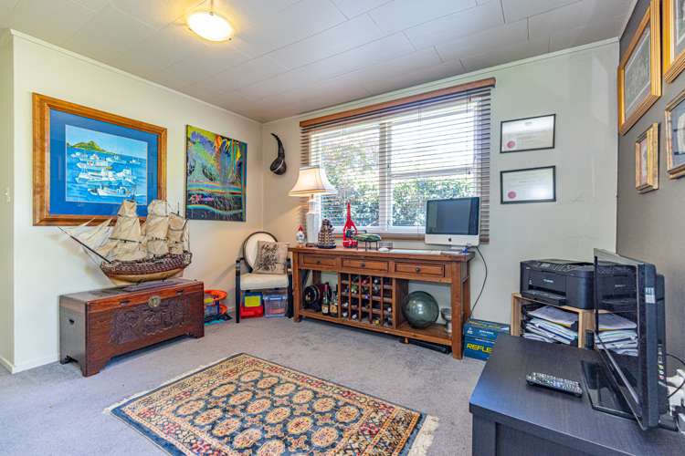 274 High Street North Carterton_6