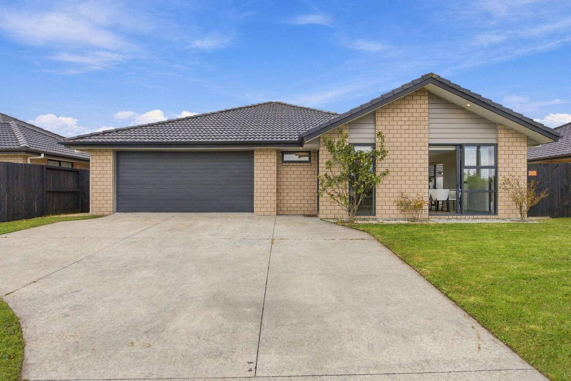 217 Borman Road Rototuna North_0