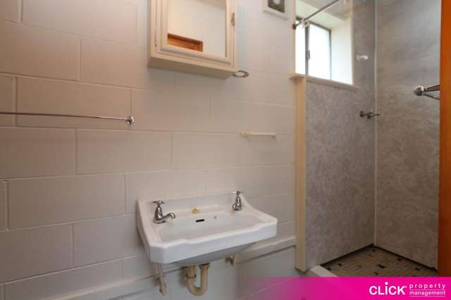 1/9 De Carle Street Saint Kilda_4