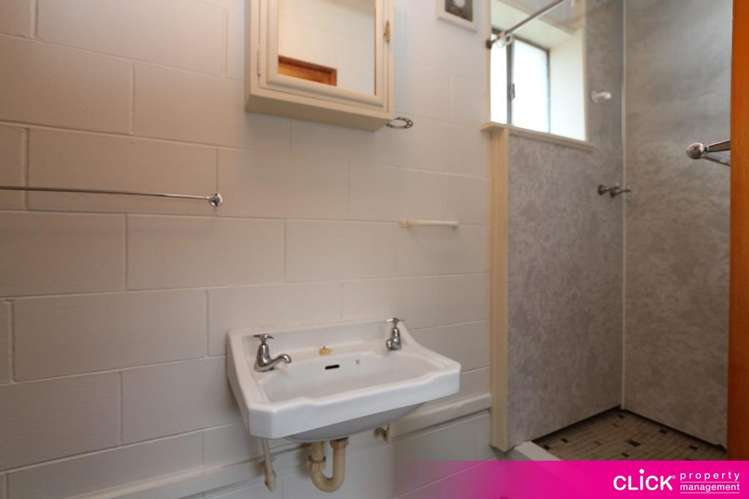 1/9 De Carle Street Saint Kilda_4