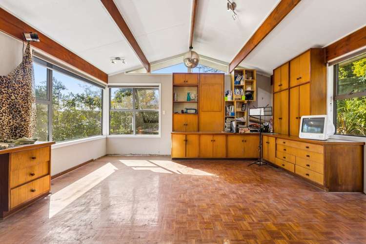 6 Gunson Road_4