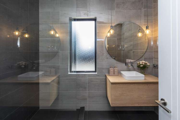 91 Condell Avenue Papanui_17