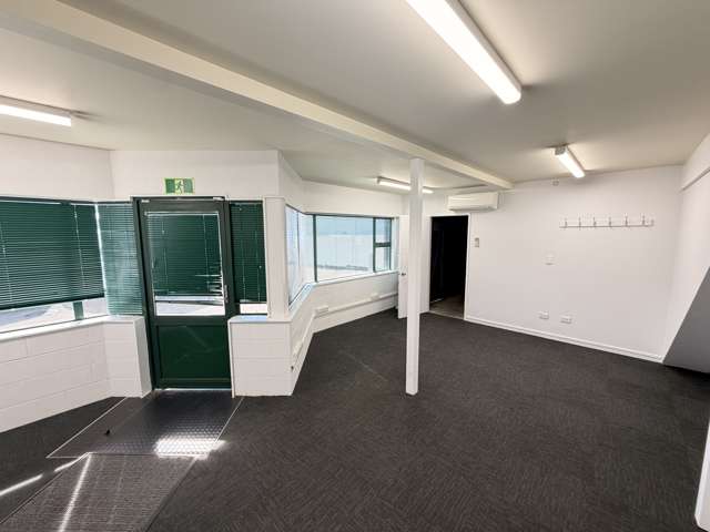 1/22 Railway Avenue Alicetown_4
