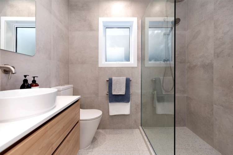 2/14 Peel Street Westmere_18