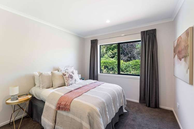 62 Awanui Drive Waikanae_14