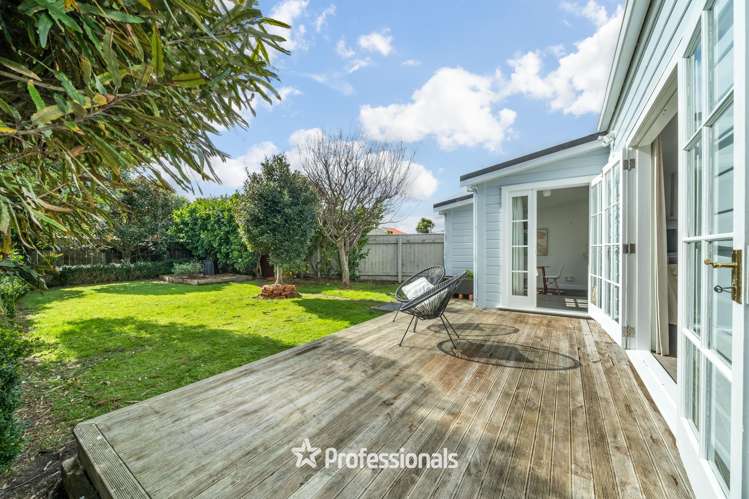 369 Jackson Street Petone_16
