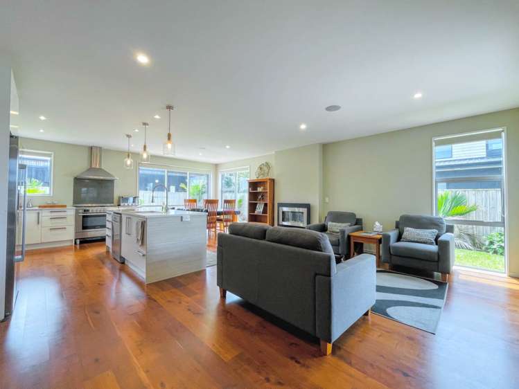 8 Freedom Lane Beachlands_5