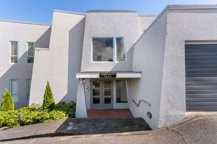 2/18 Takitimu Street Orakei_13