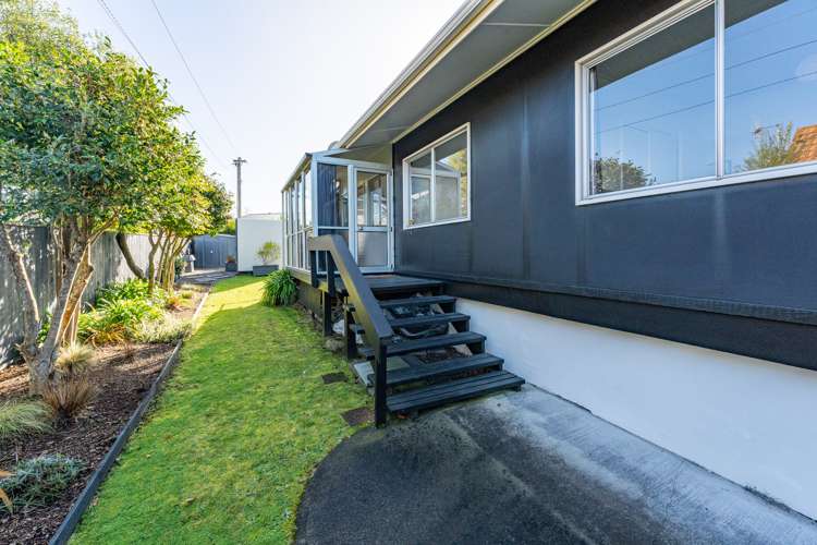 2/14 Huia Street Taupo_8