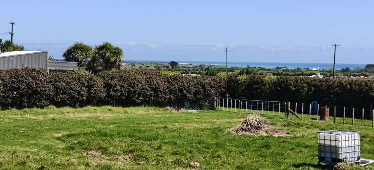 150 Stent Road Okato_16