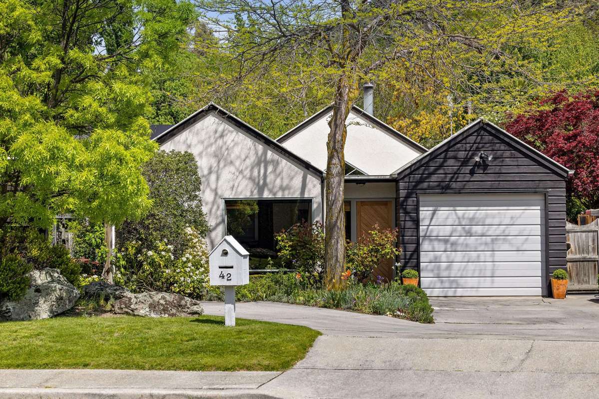 42 Remarkables Crescent_0