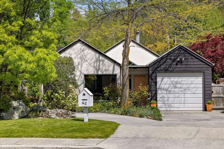 42 Remarkables Crescent_0