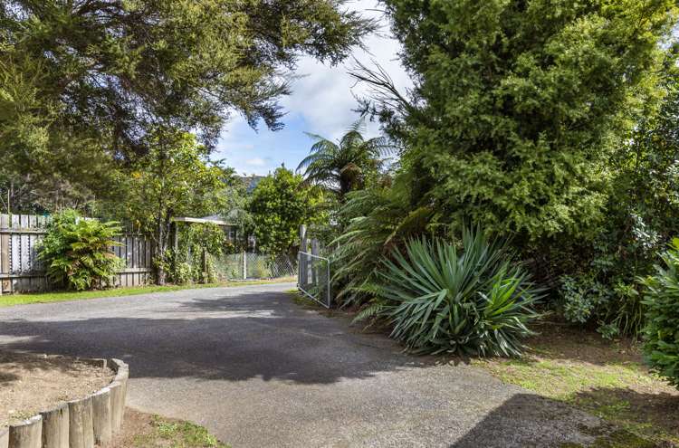 9 Te Wharekaihua Grove Turangi_19