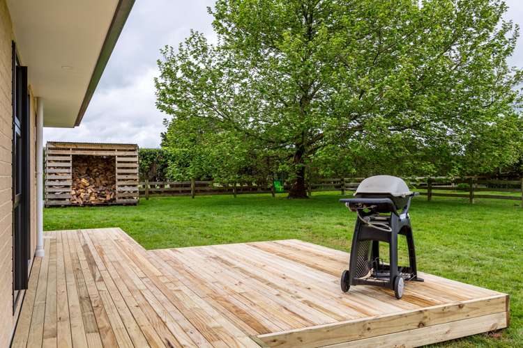 13 Paterson Street Pahiatua_17