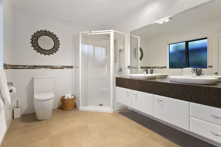 63 Moyrus Crescent East Tamaki Heights_15