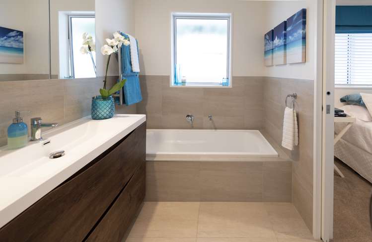 65 Constellation Avenue Beachlands_32