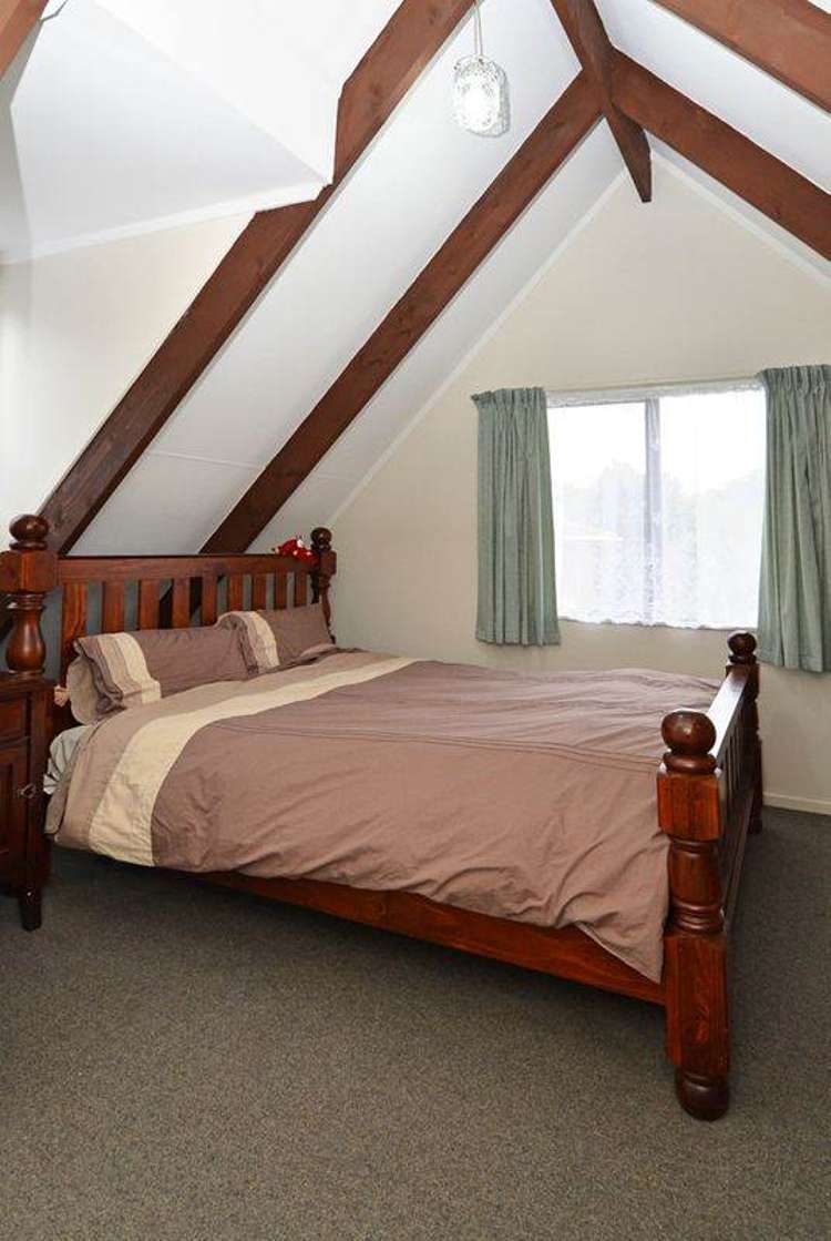 32b Sikkim Crescent Clover Park_3