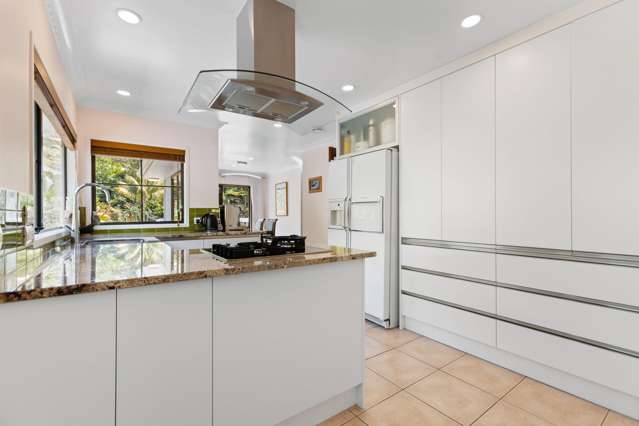 553 East Coast Road Browns Bay_2
