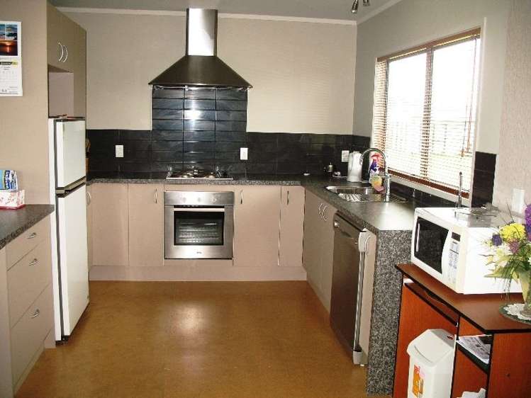 108 Karo Drive Matarangi_3