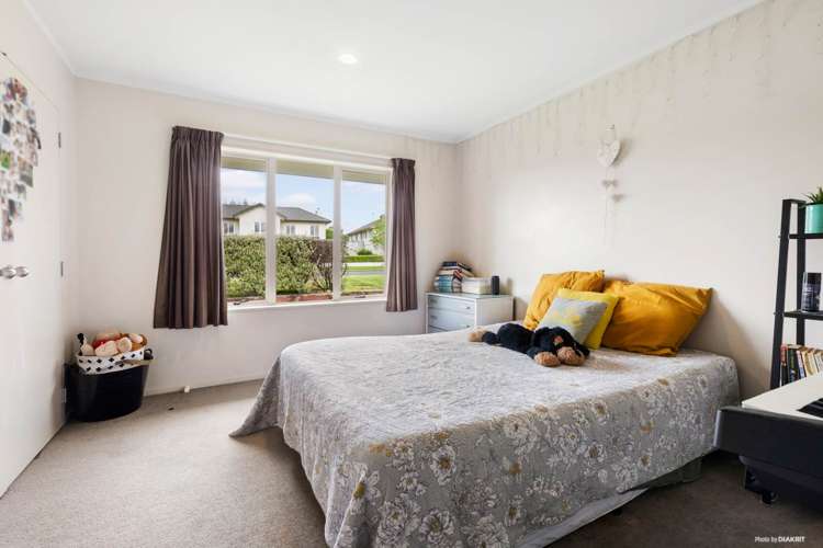 58 Lough Bourne Drive Pukekohe_10