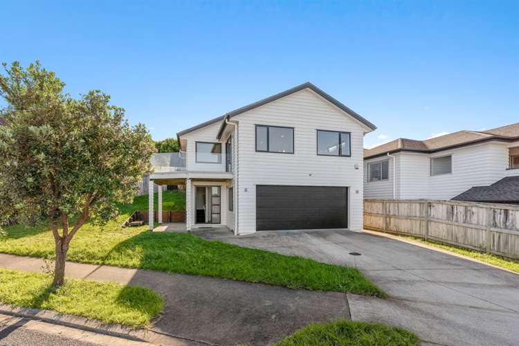 249 Alec Craig Way Gulf Harbour_25