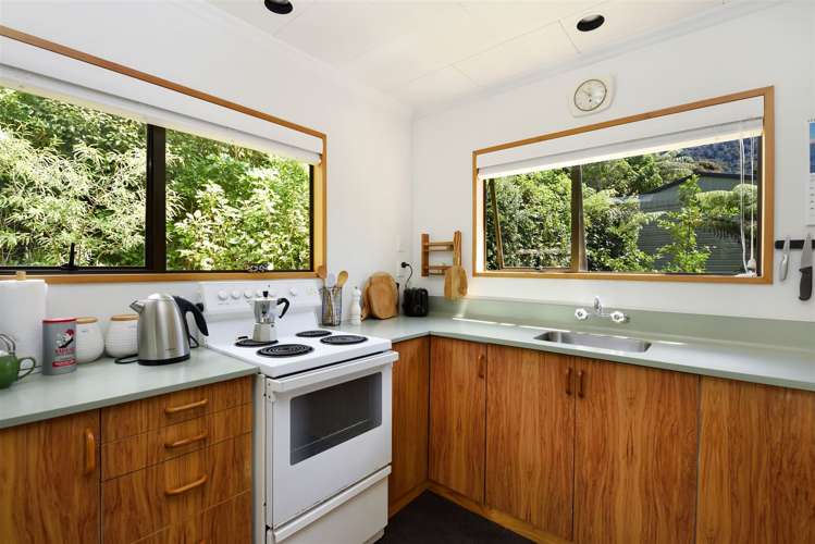 19 Kamahi Road Tennyson Inlet_9