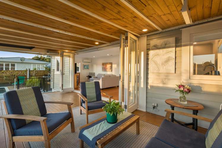 12 Sandleigh Drive Athenree_9