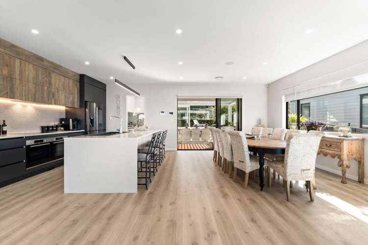 122 Arran Point Parade Orewa_7