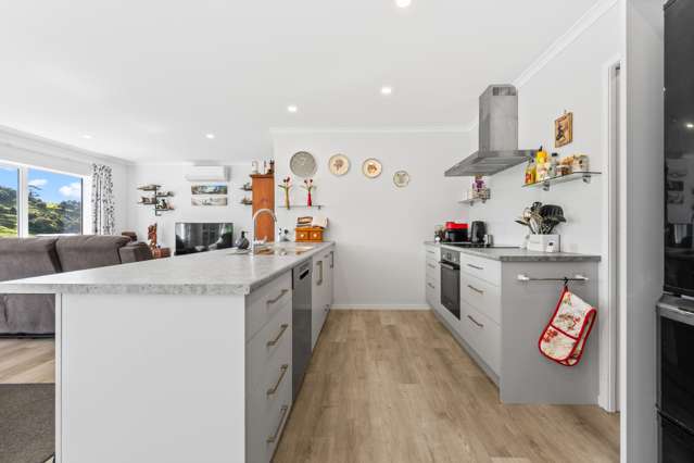 3241 Paparoa-Oakleigh Road Paparoa_1