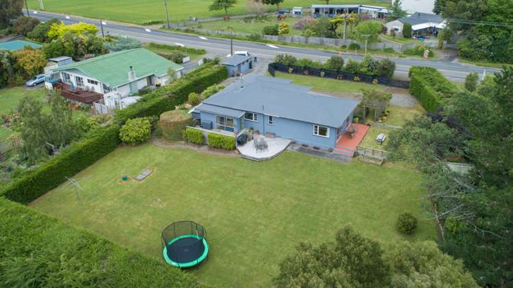 90 Halcombe Road Feilding_1
