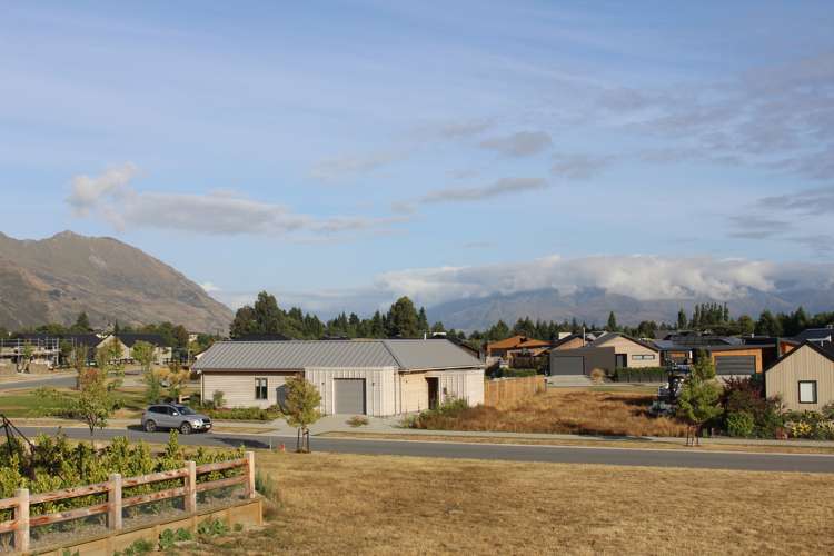 6 Doug Ledgerwood Drive Wanaka_13