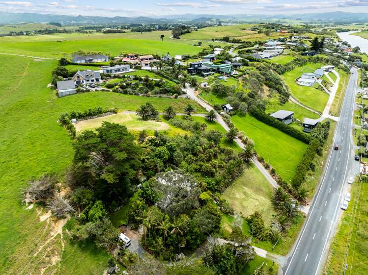 298 Cove Road Waipu_8