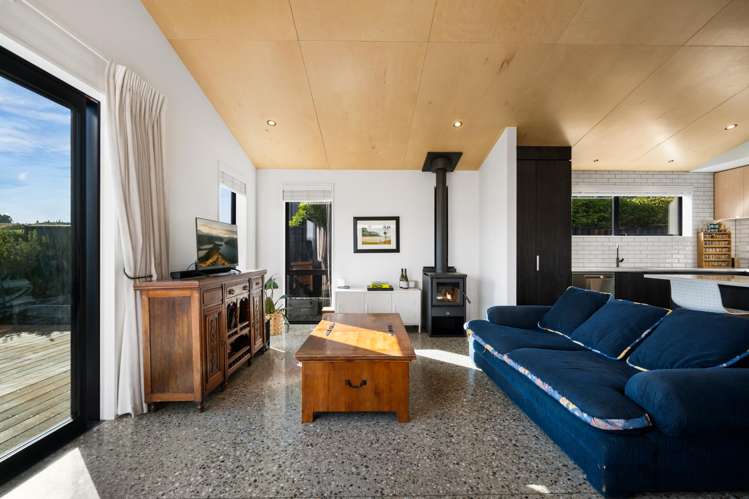 6 McNeil Crescent Wanaka_11