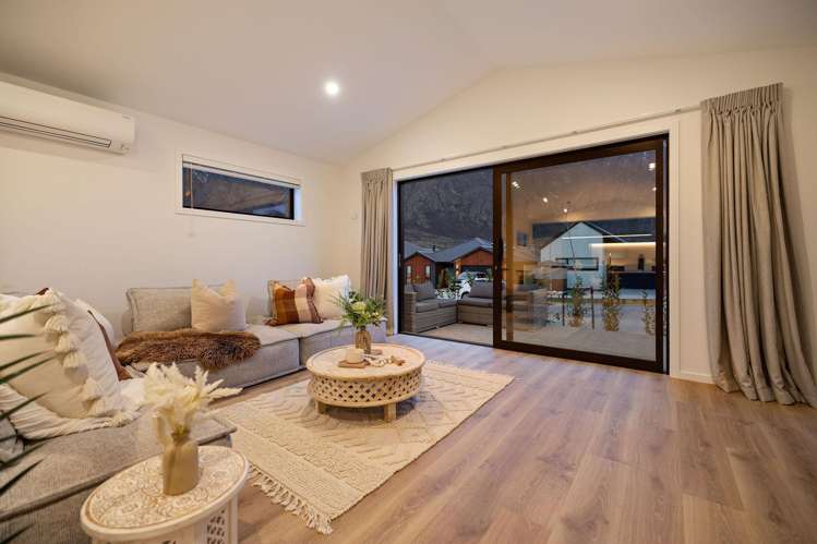 30 Grain Close Jacks Point_9