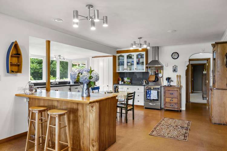 64 Reynolds Road Rotoorangi_10