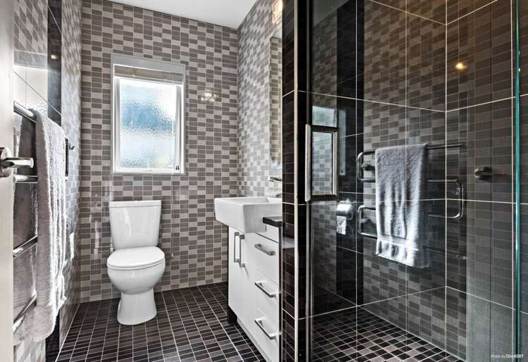 17 Wye Oak Drive Schnapper Rock_19