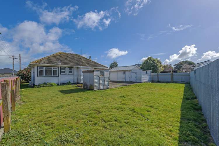 14 Hall Street Foxton_10